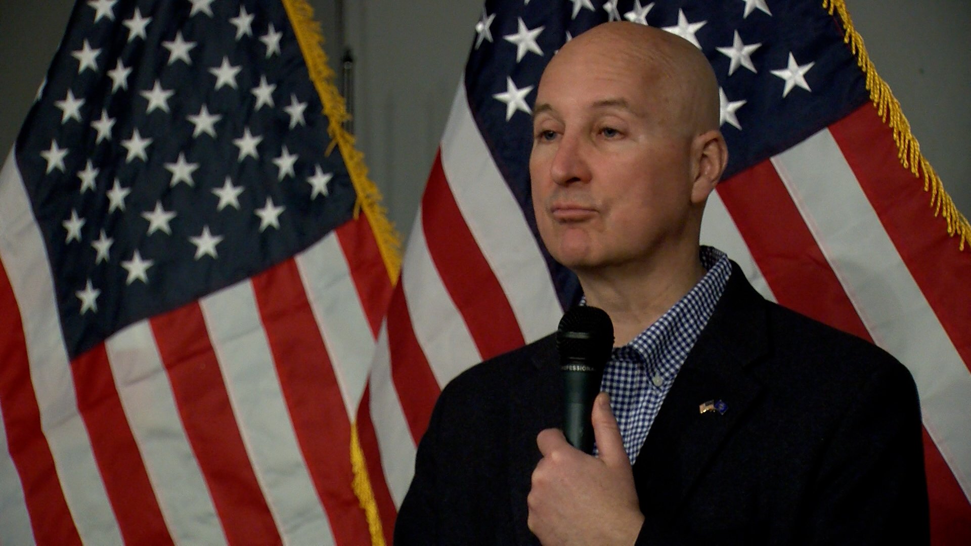 Sen. Pete Ricketts says Trump should keep negotiating with Iran but have military options