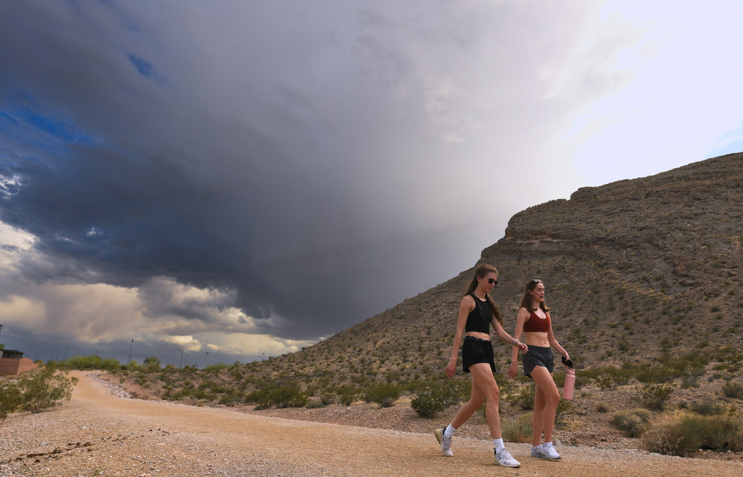 Showers may return to Las Vegas Valley today | Las Vegas Weather