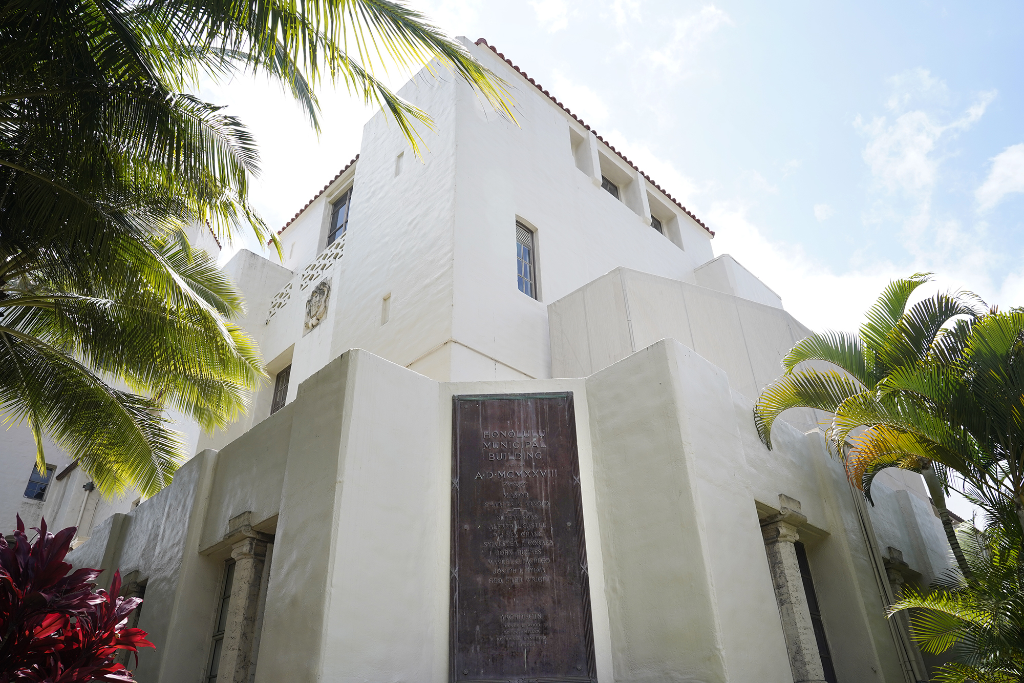 The Sunshine Blog: Taxpayers Keep Paying For Disgraced City Officials