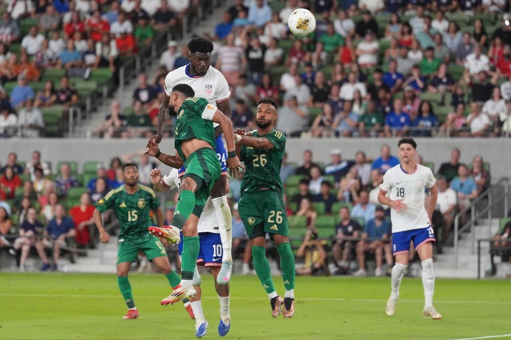 US blanks Saudi Arabia for quarterfinal berth