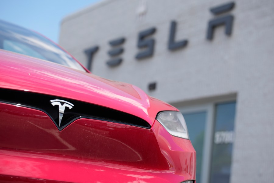 US traffic safety agency says Tesla responded to letter concerning its robotaxis