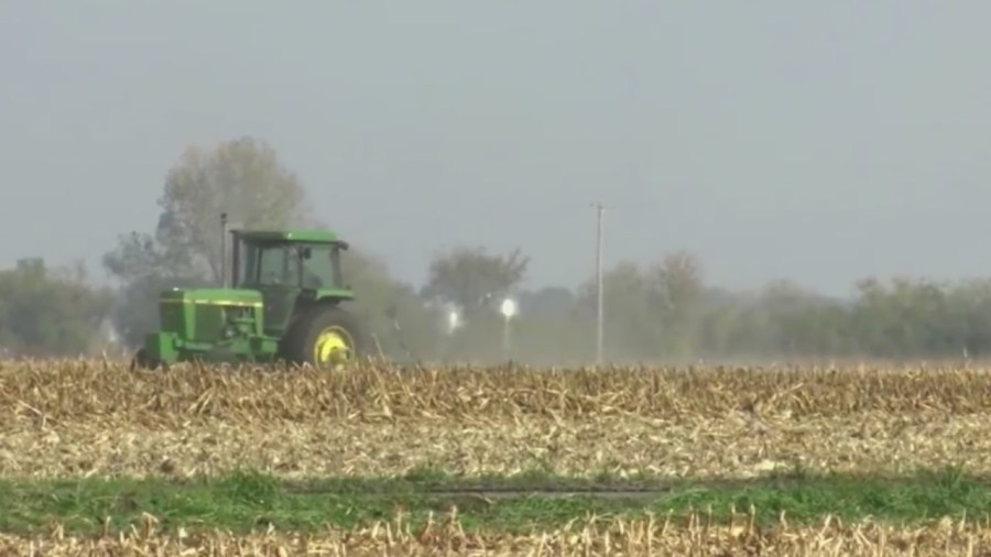 Wet Spring sets Arkansas hay farmers behind, threatens livestock feed supply