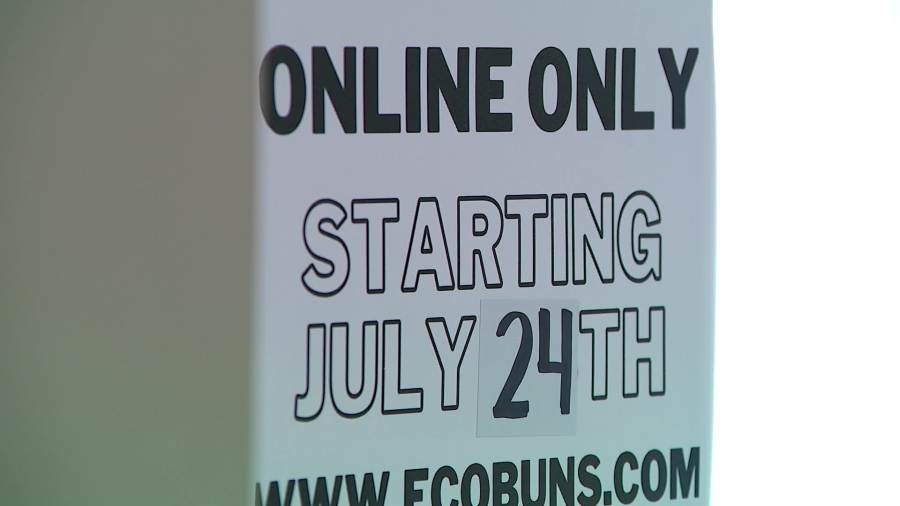 Economic shifts push Holland shops online, close stores
