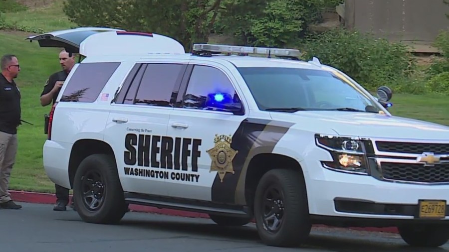 Portland man accused of attempted carjacking at knifepoint in Aloha