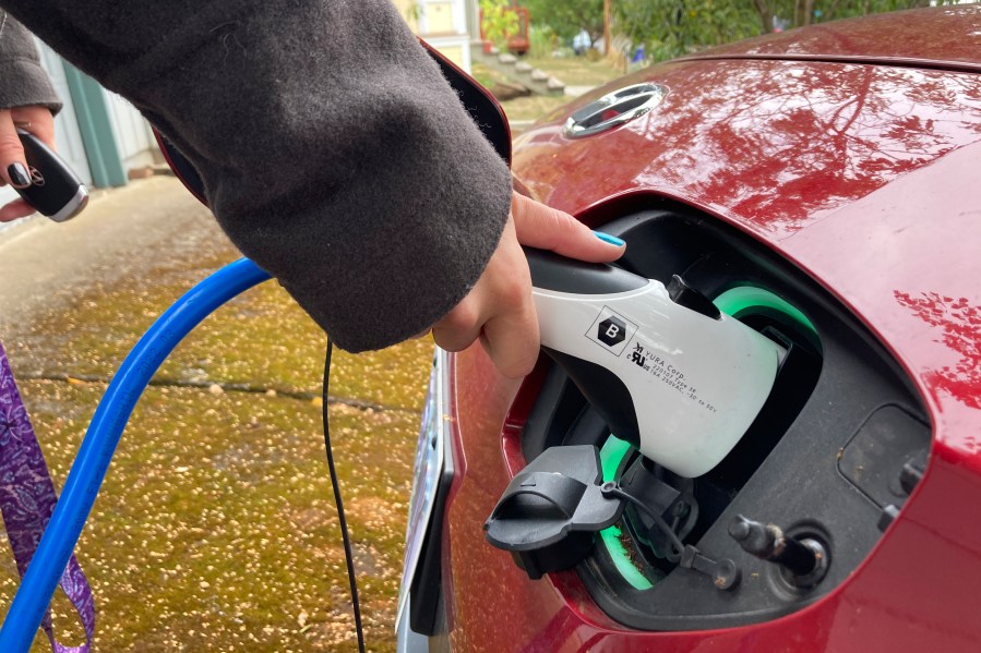 'A major change': Oregon could mandate pay-per-mile fees for EV owners