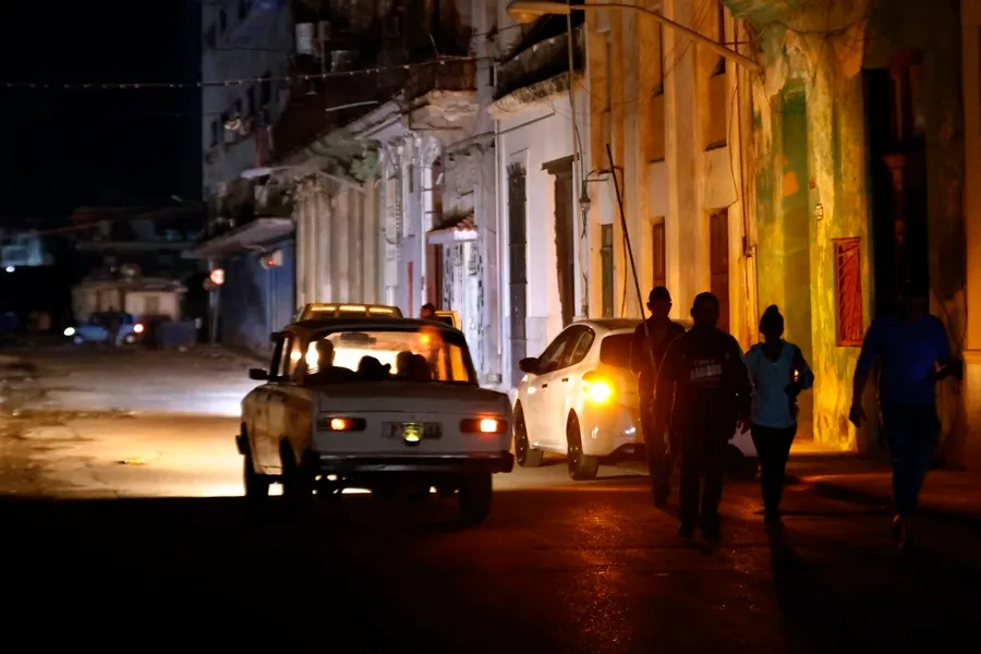Blackouts Continue to Test Cubans