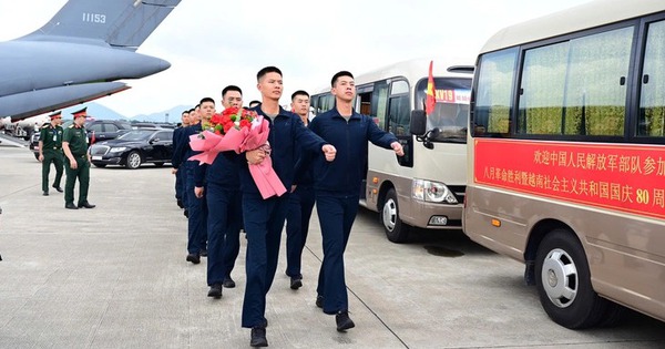 Chinese PLA contingent arrives in Hanoi for Vietnam’s National Day parade