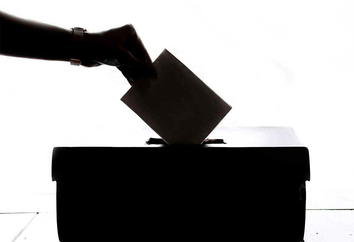 Failed Caribbean Parties Offering Old Par for New Elections Courses