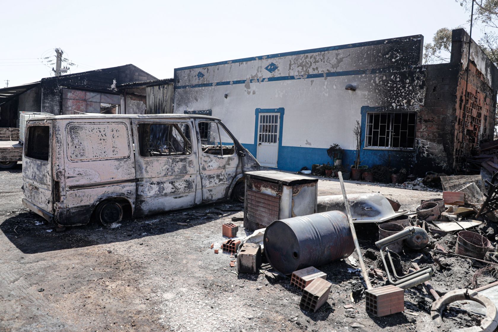 Government to pay for destroyed homes