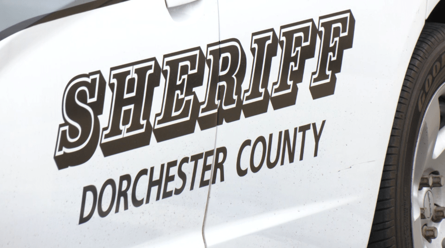 Man wanted for vehicle break-ins was arrested after brief pursuit in ...