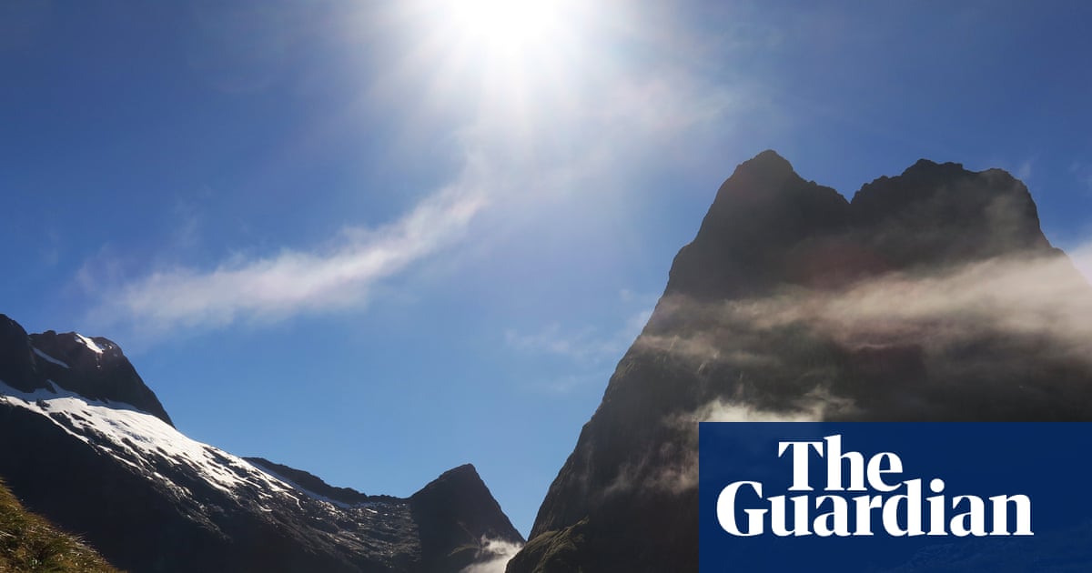 New Zealand to charge foreign tourists to visit most famous sites | New Zealand