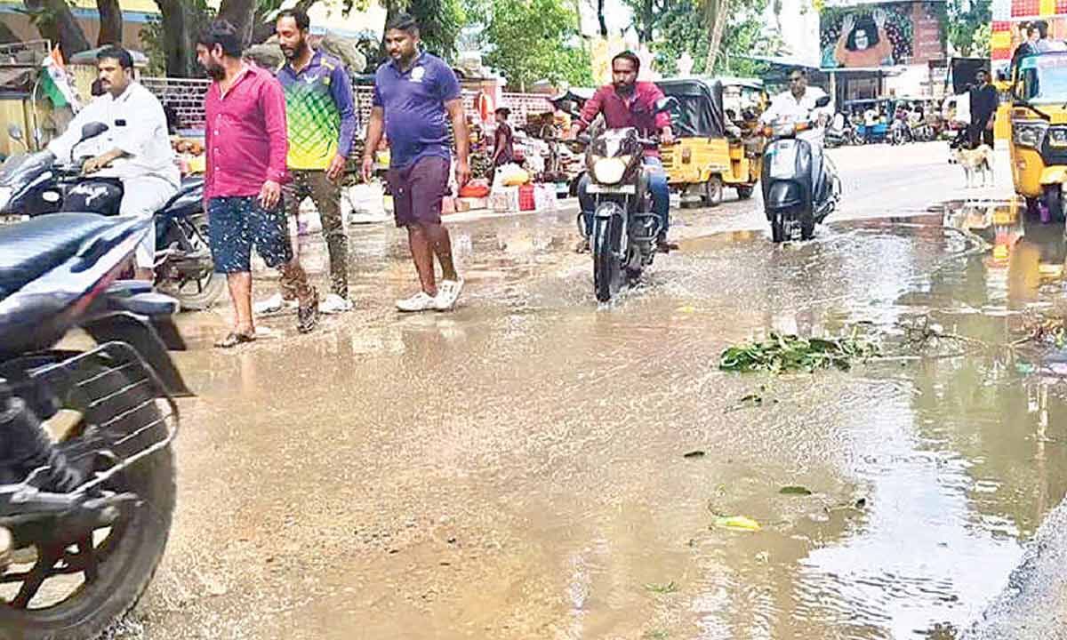 Severe drainage crisis hits Puttaparthi hard