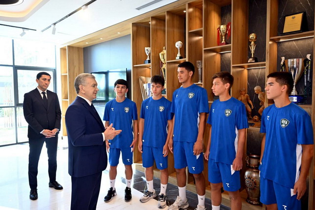 Shavkat Mirziyoyev Inaugurates National Football Center