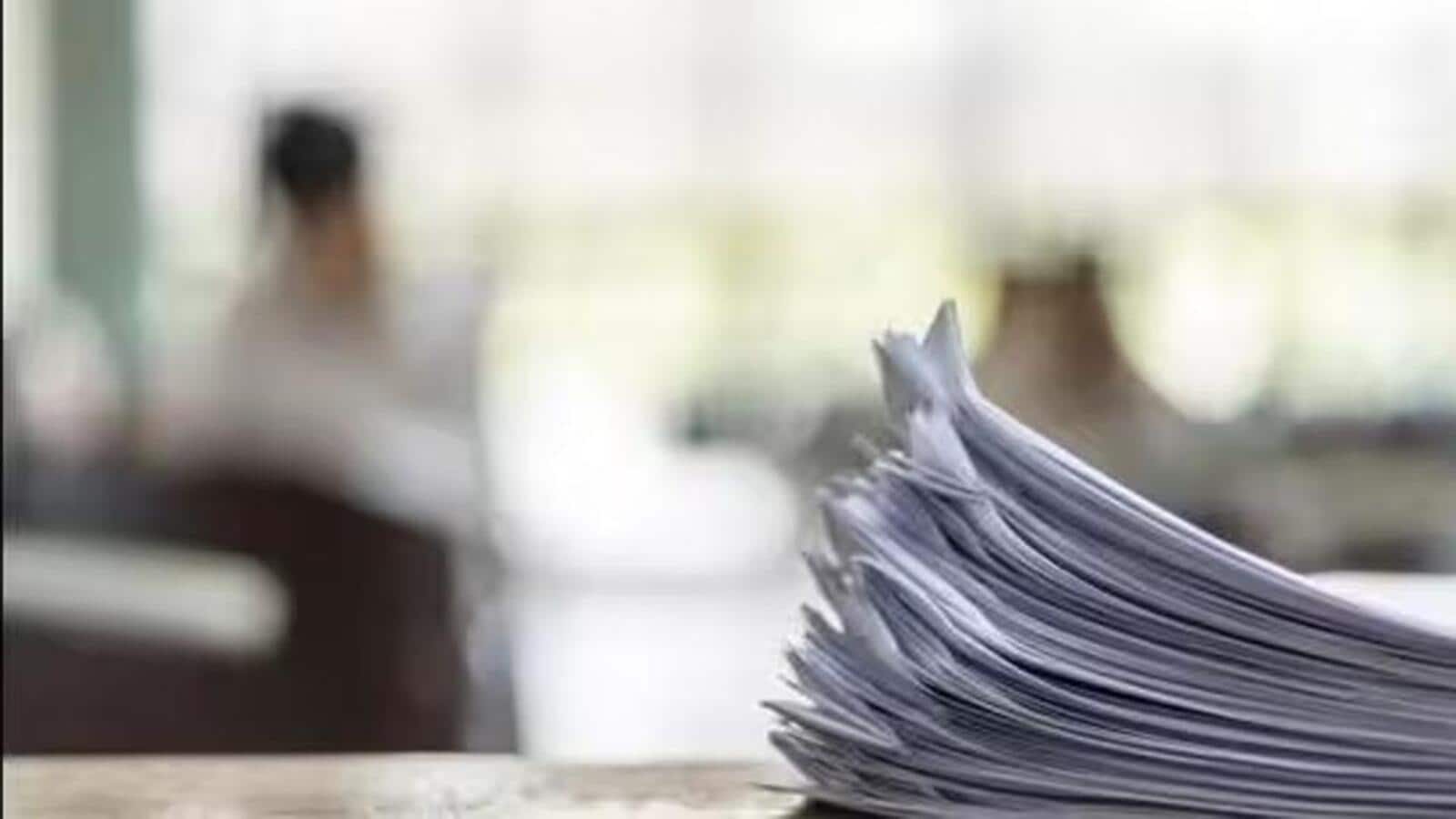 TMC leaders, relatives figure in list of 1,106 tainted teachers released by govt | Kolkata