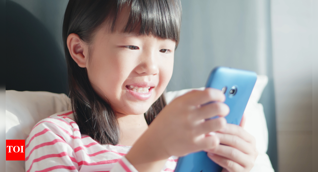 ‘No more phones in classrooms’: South Korea announces nationwide ban; to be implemented in 2026