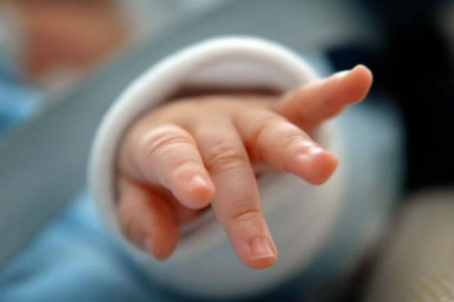2-month-old baby from Finland dead in Cretan hotel room
