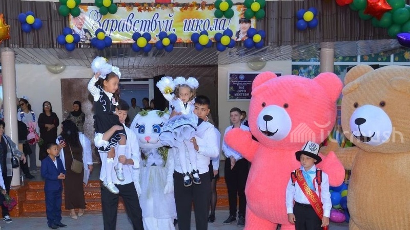 30,000 students go to schools in Chui region