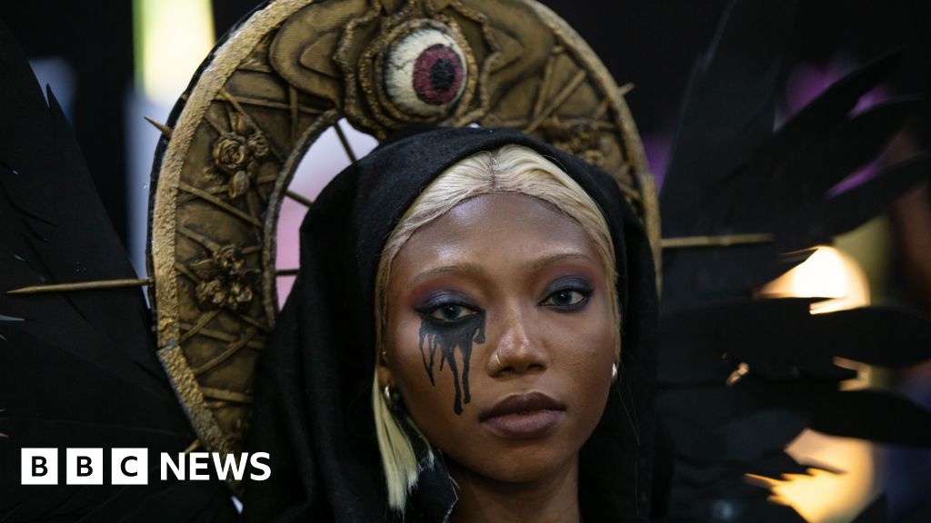 Africa's week in pictures: 12