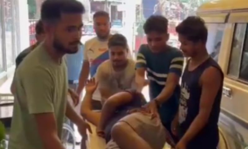 BSF opens fire on suspected smuggler at Tripura border