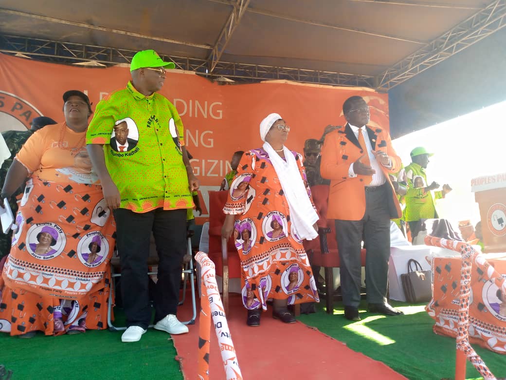 Banda promises free secondary education, youth empowerment, women’s economic independence | Malawi 24