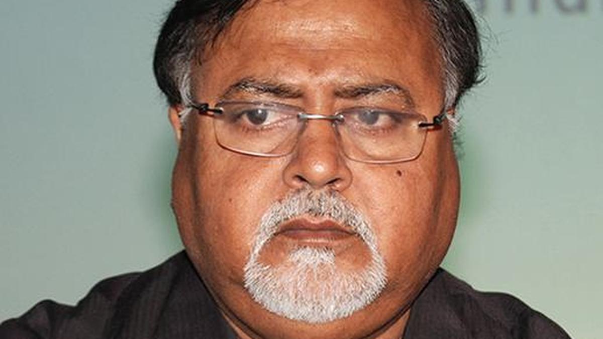 Calcutta HC grants bail to Partha Chatterjee accused in teacher recruitment scam
