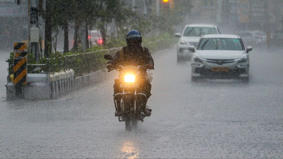 Chennai Weather: Heavy Rain Alert Issued; Waterlogging, Traffic Jams Expected | Check Forecast | India News