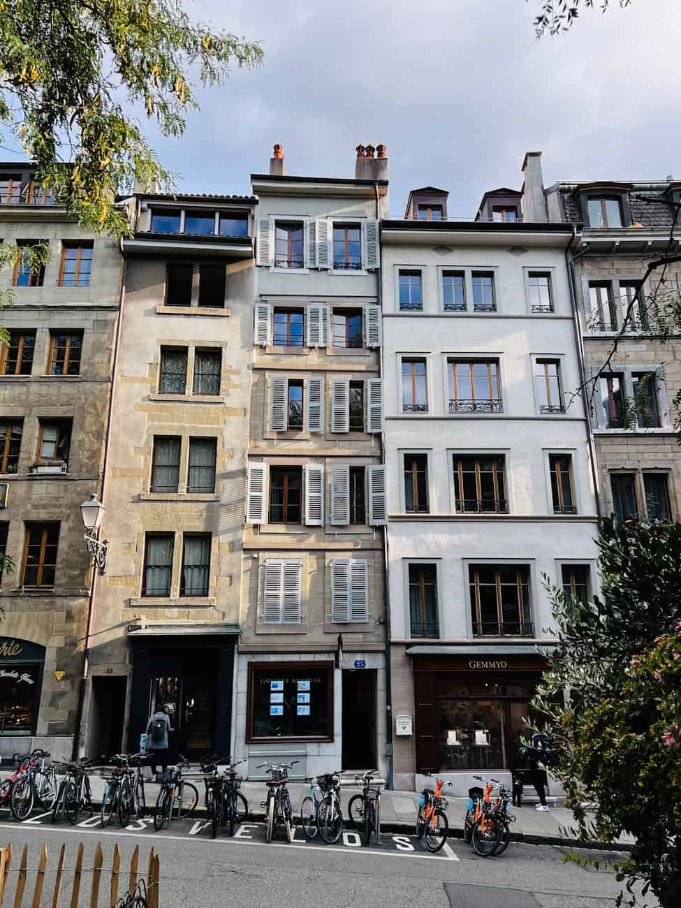 Cut in Swiss reference mortgage rate used to set rents
