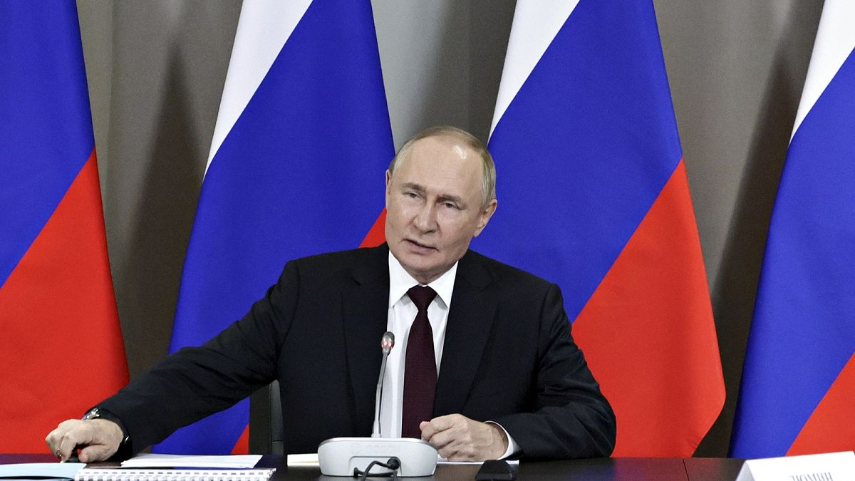 EU targets Russian LNG, banks, crypto and 'shadow fleet' in new round of sanctions