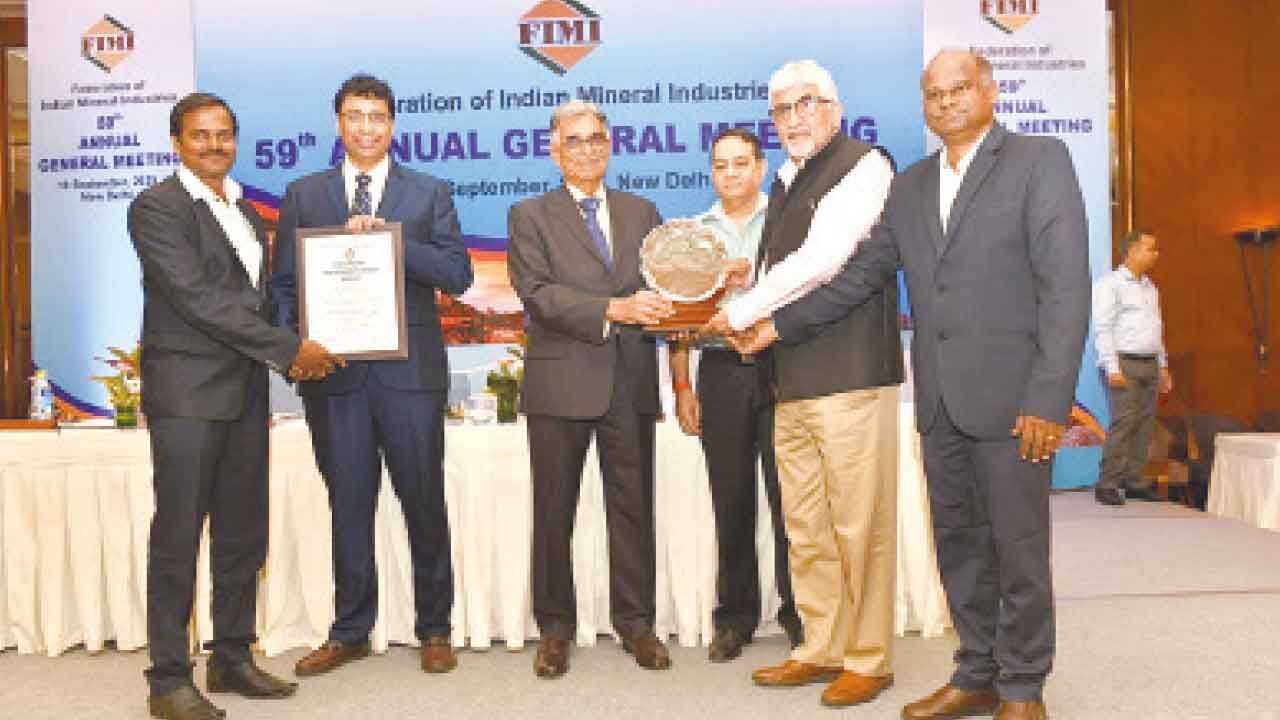 FEMI national excellence award to local mine unit