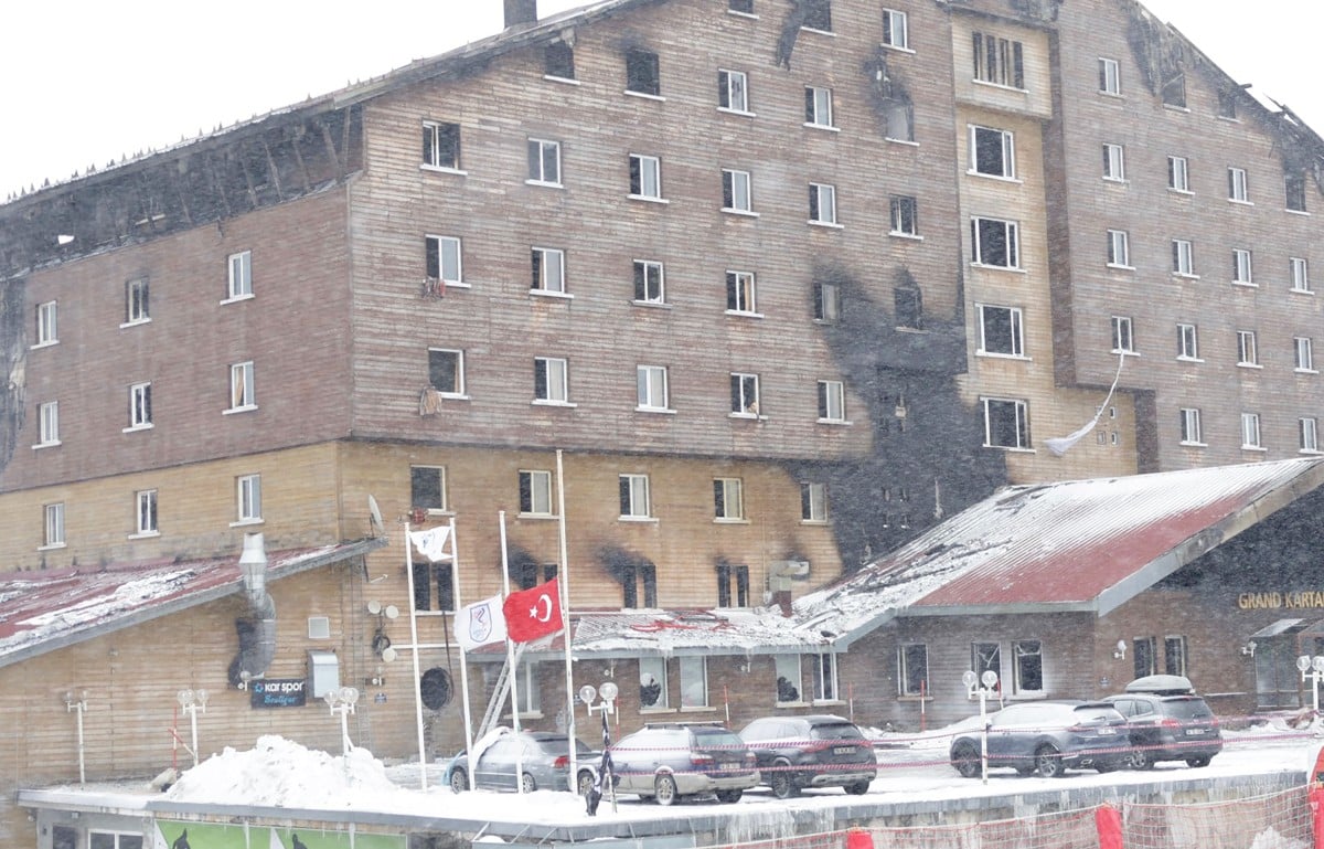 Families of victims challenge ministry refusal to investigate officials over Kartalkaya fire