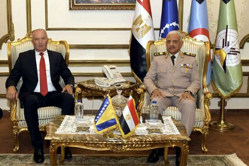 First Meeting of BiH and Egyptian Defense Ministers in Cairo Focuses on Defense Industry Cooperation