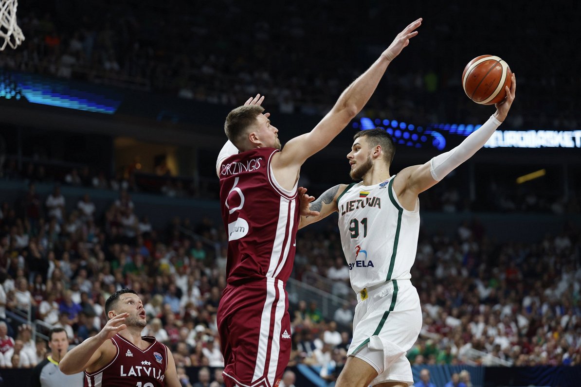Latvia exits EuroBasket at hands of Lithuania / Article