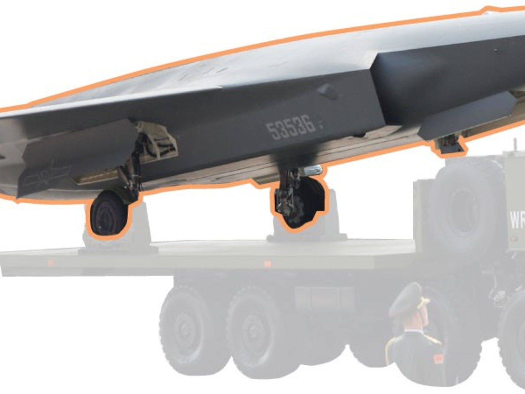 Los últimos misiles, drones y submarinos de China, de cerca