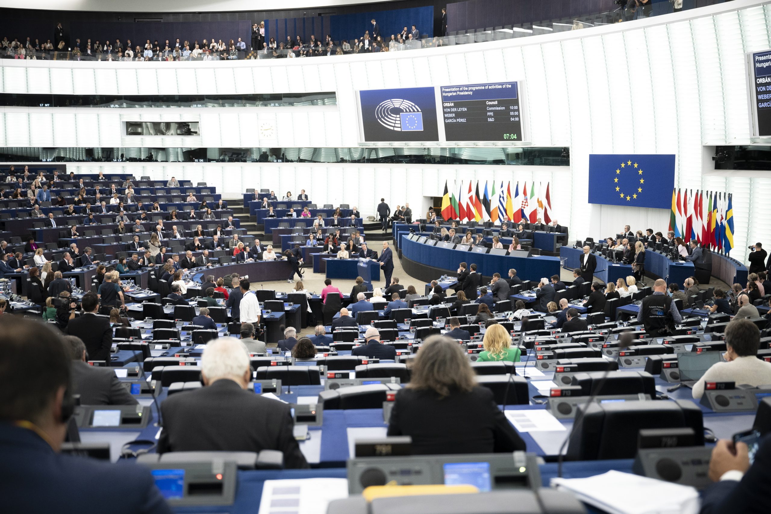 MEPs Condemn EU Parliament for Blocking Tribute to Murdered U.S. Influencer Charlie Kirk