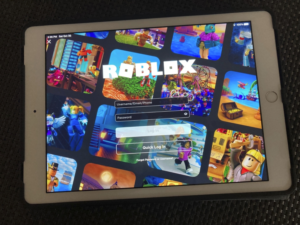 Maine mom sues makers of popular video games Roblox, Minecraft and Fortnite
