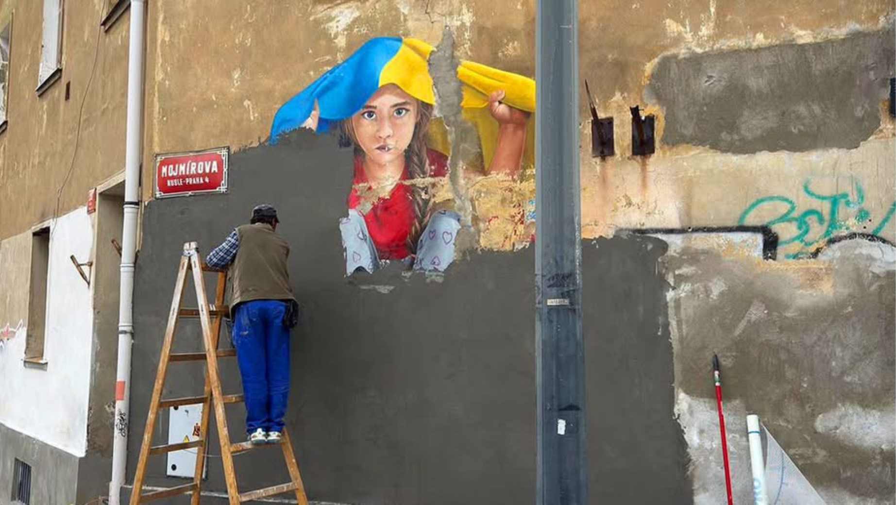 Mural of Girl Under Ukrainian Flag Removed in Prague