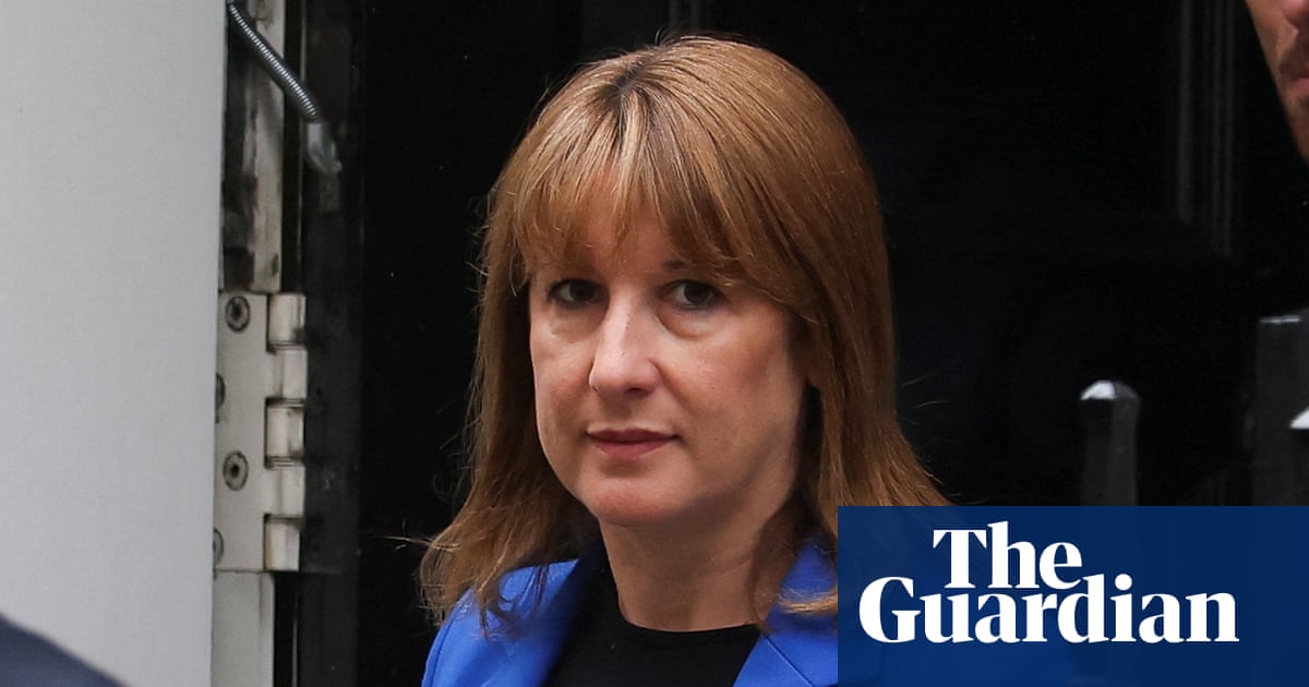 Pressure rises on Reeves as government borrowing costs hit 27-year high | Economics