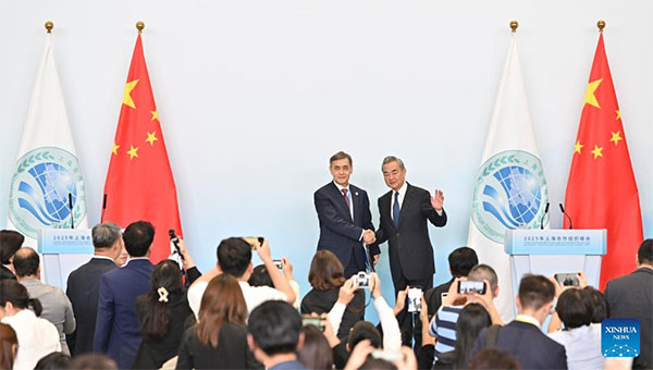 Shanghai organization resolves to assume greater role in regional development, stability