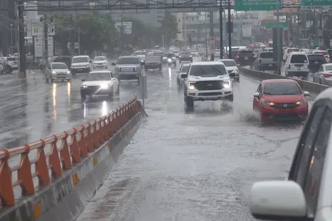 Showers and winds affect several provinces