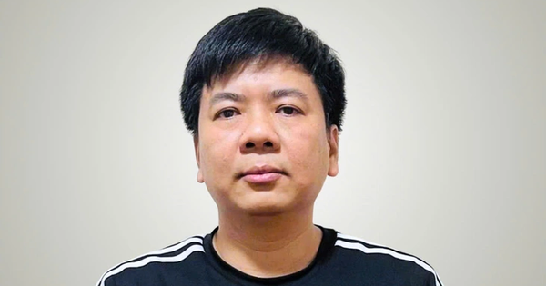Siblings of APAX Leaders English center chairman, 21 others prosecuted for fraud