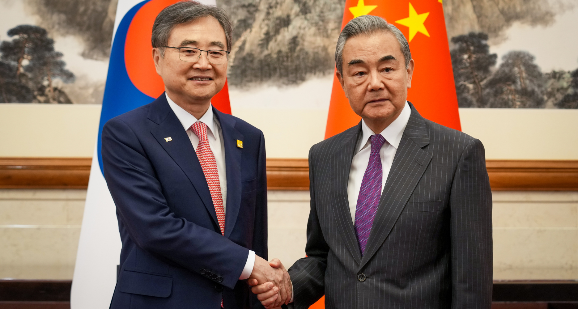 South Korea tests alliance limits with China outreach ahead of APEC summit