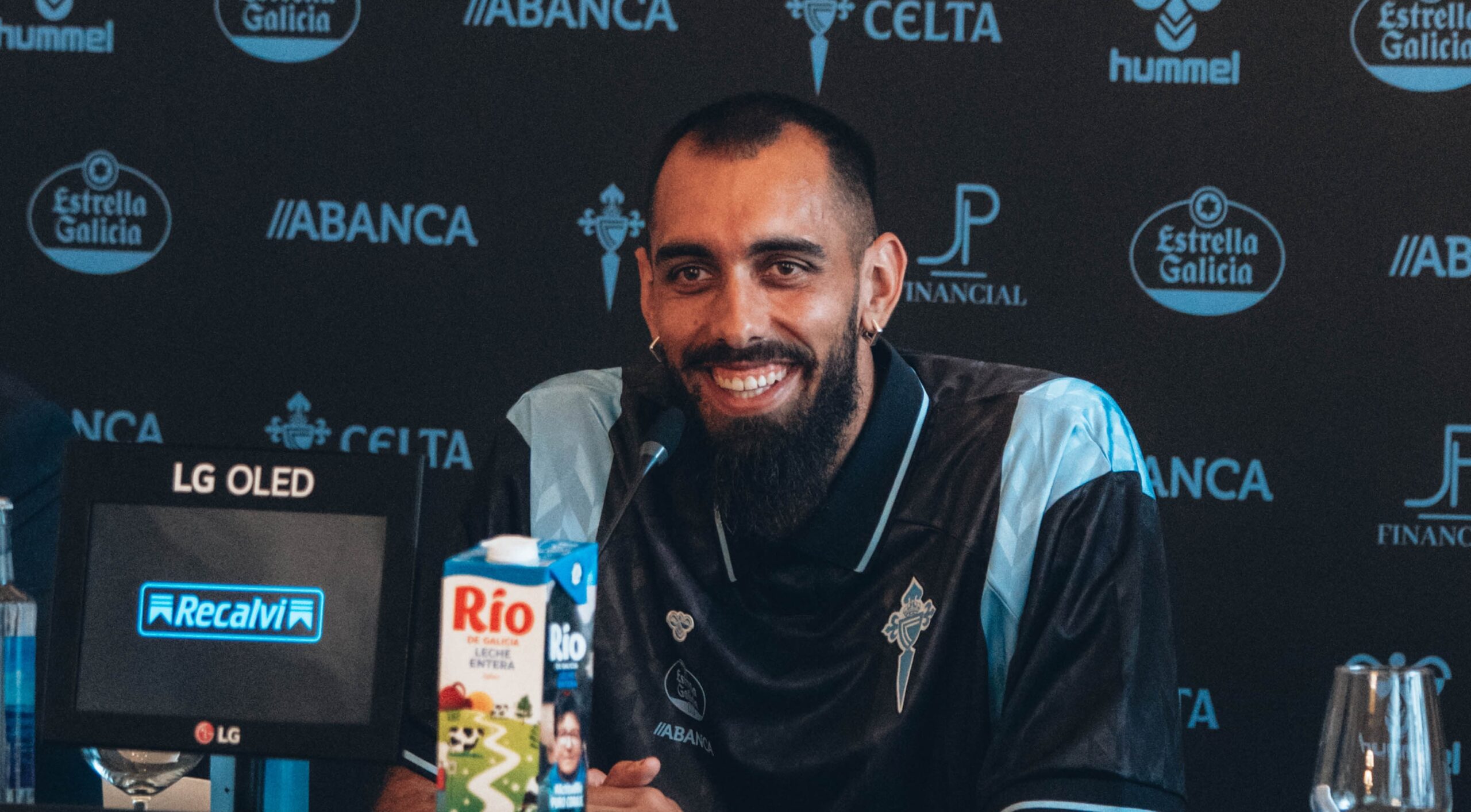 Spain international speaks out on Palestine protests during cycling tour