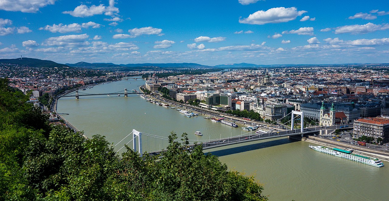State Audit Office: Budapest risks insolvency by end of 2025 without action