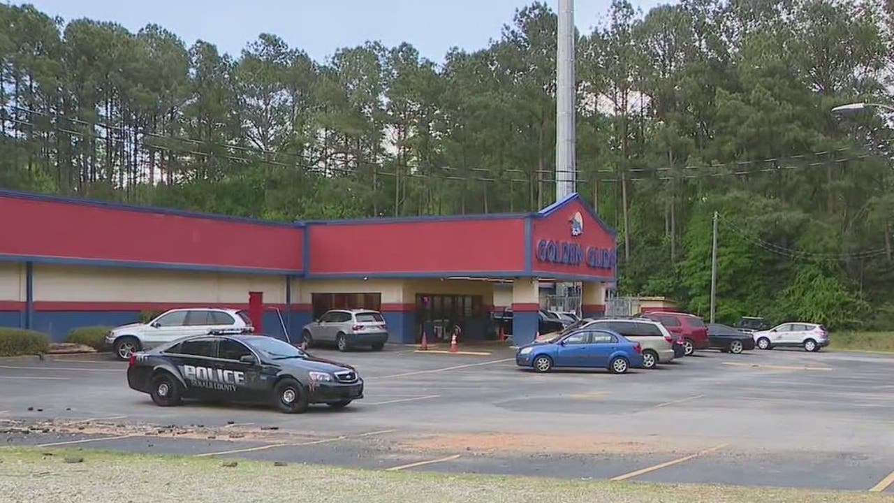 Teen pleads guilty in fatal shooting of 11-year-old at Golden Glide ...