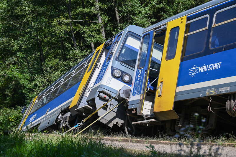 rail-accident-derailment-lazar