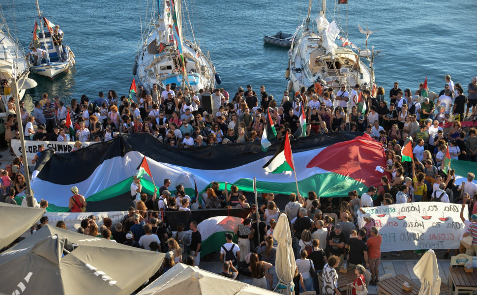 Two Greek vessels departed Syros to join the Gaza Flotilla