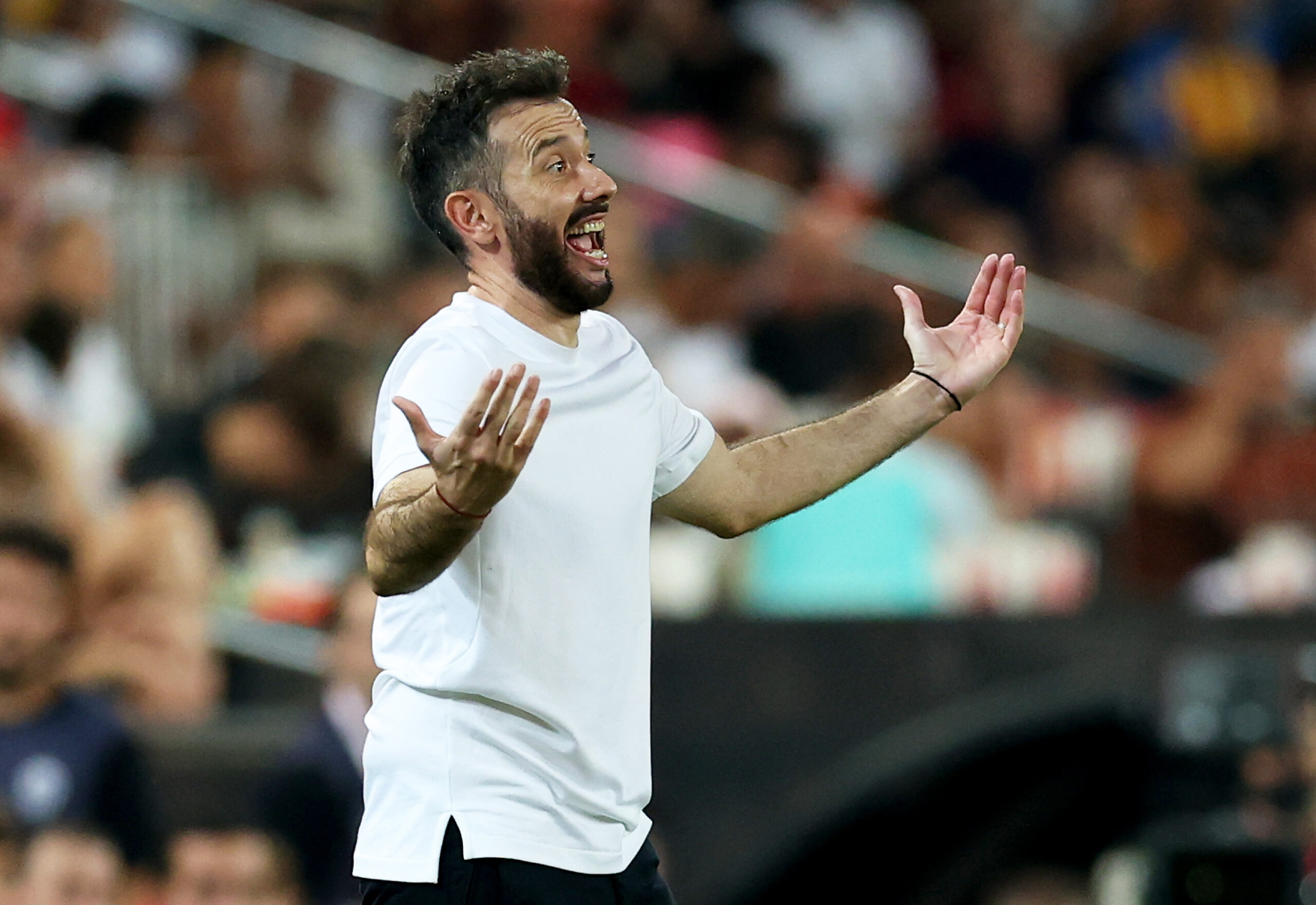 Valencia manager Carlos Corberan on dismal record against Barcelona
