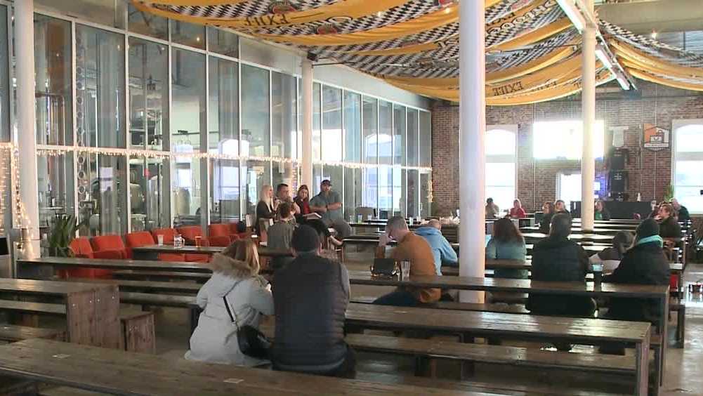 West Des Moines denies liquor license to new owner of The Hall