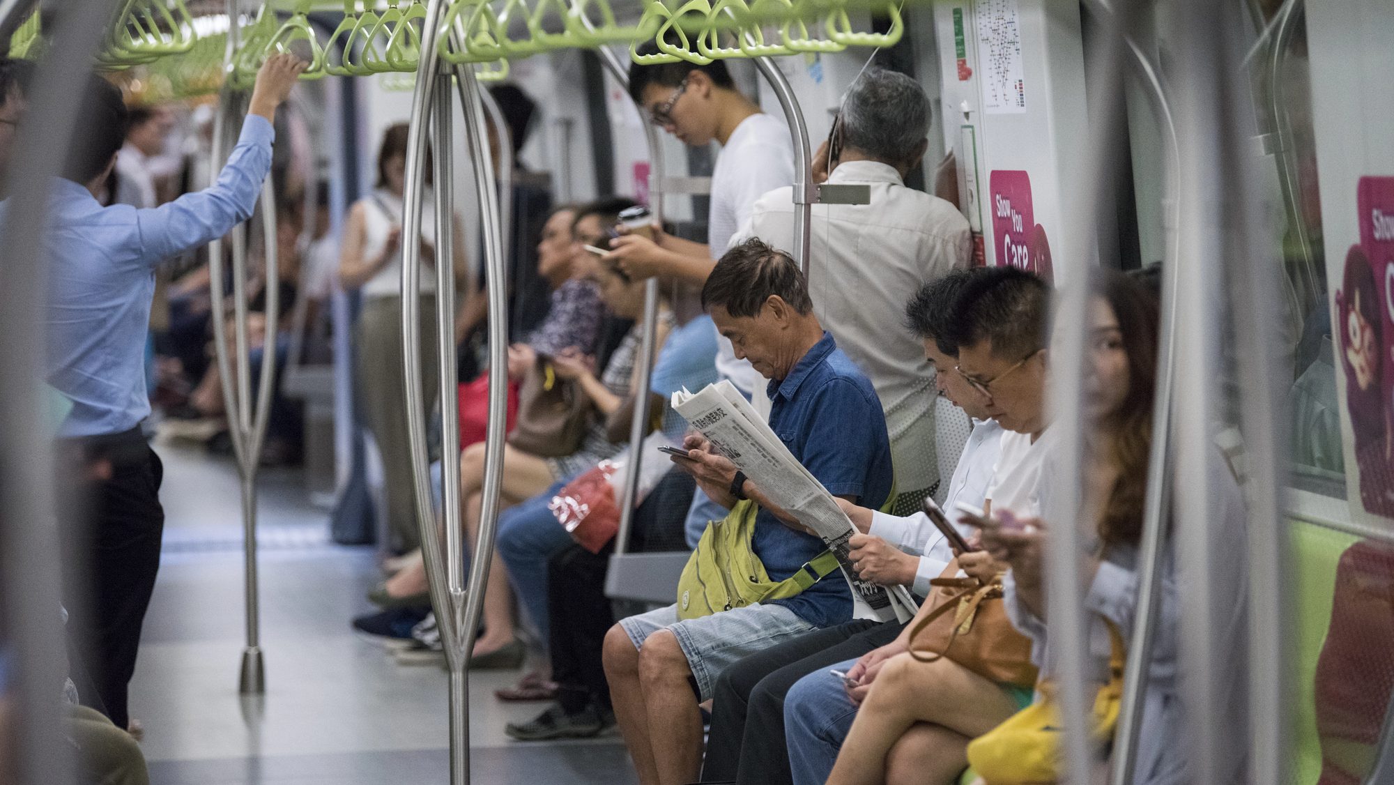 Woman has 'weird incident on MRT’, wonders if she should report it
