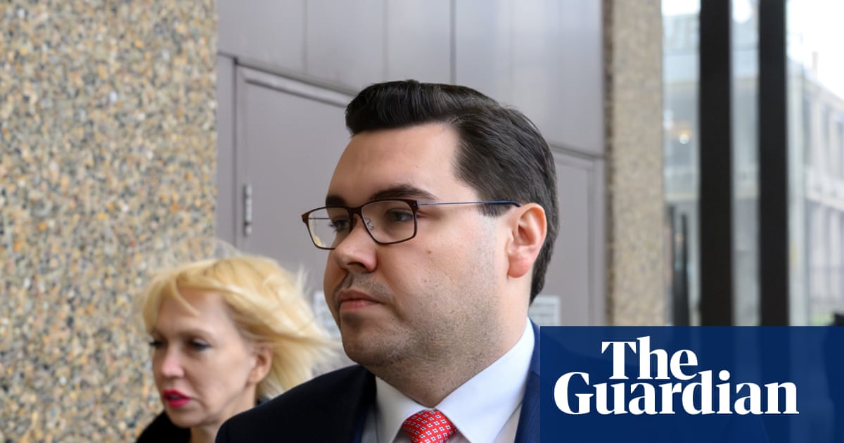 Bruce Lehrmann’s lawyer claims ‘key words missing’ from alleged rape victim’s phone data | Queensland